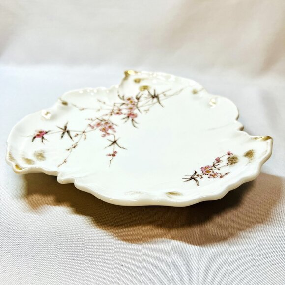 Elegant Antique Gold Trim Pink Floral Embossed Vanity Tray Early 20th Century 8" - Picture 8 of 9